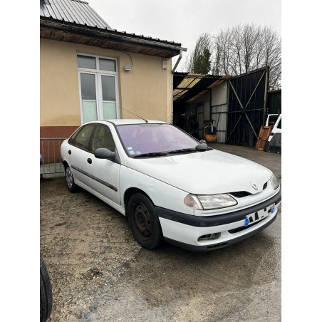 RENAULT LAGUNA 1 2.2 dT