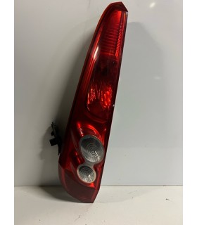Feu arri&egrave;re gauche Ford Fiesta 5
