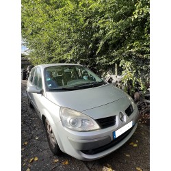 RENAULT SCENIC II 1.5 DCi 105