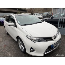 TOYOTA AURIS Toyota Auris 124 D-4D GARANTIE 6MOI